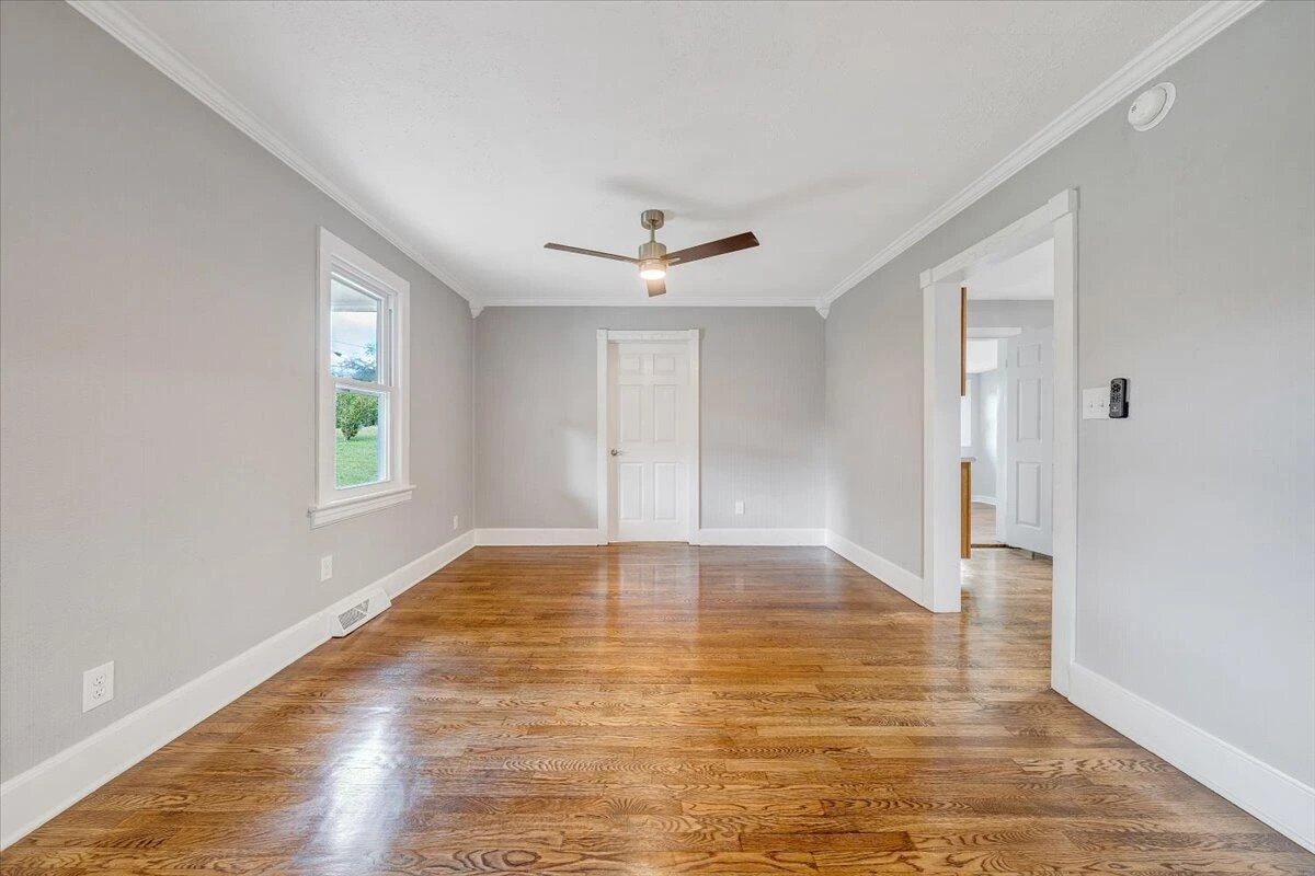 2213 Carvin ST NE - Photo 20