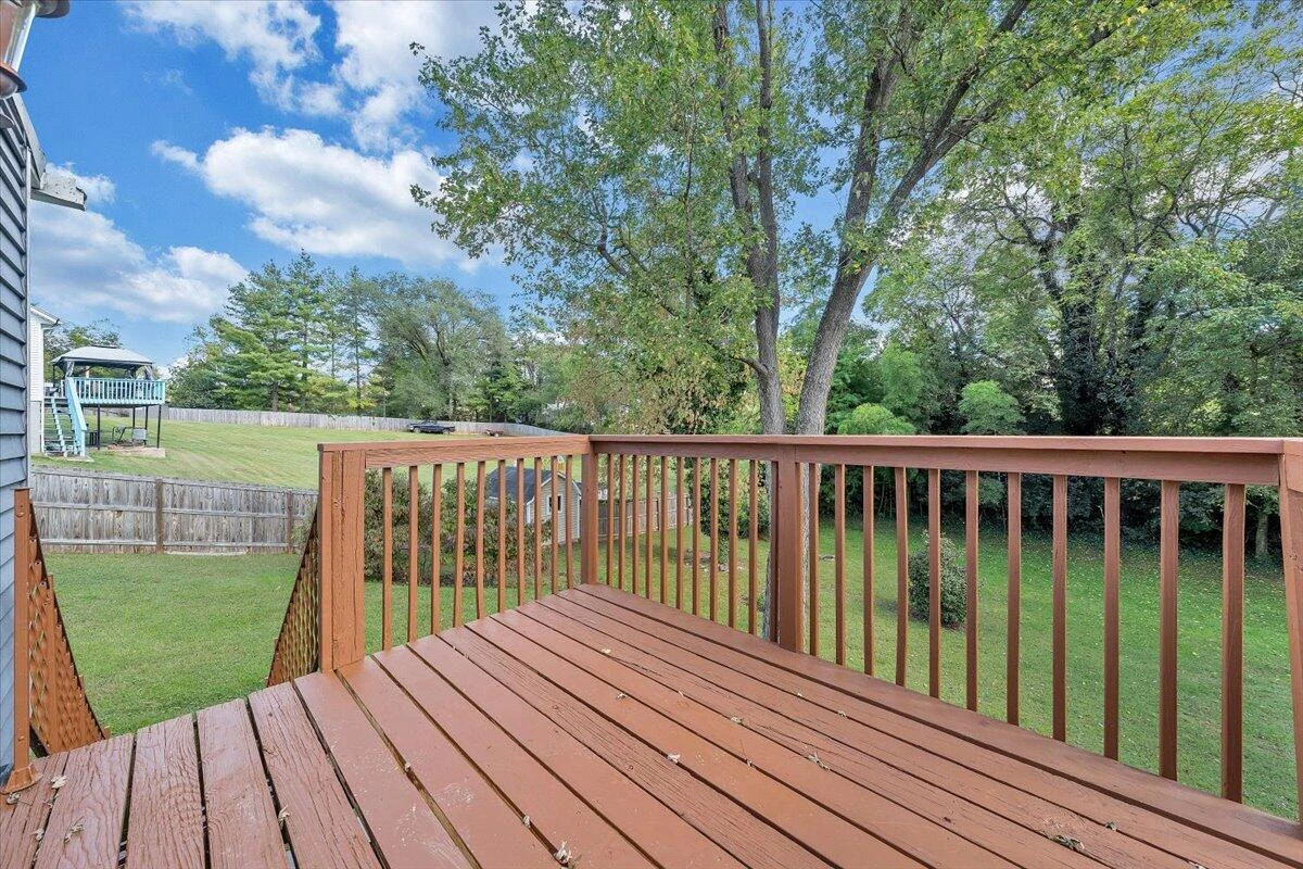 2213 Carvin ST NE - Photo 23