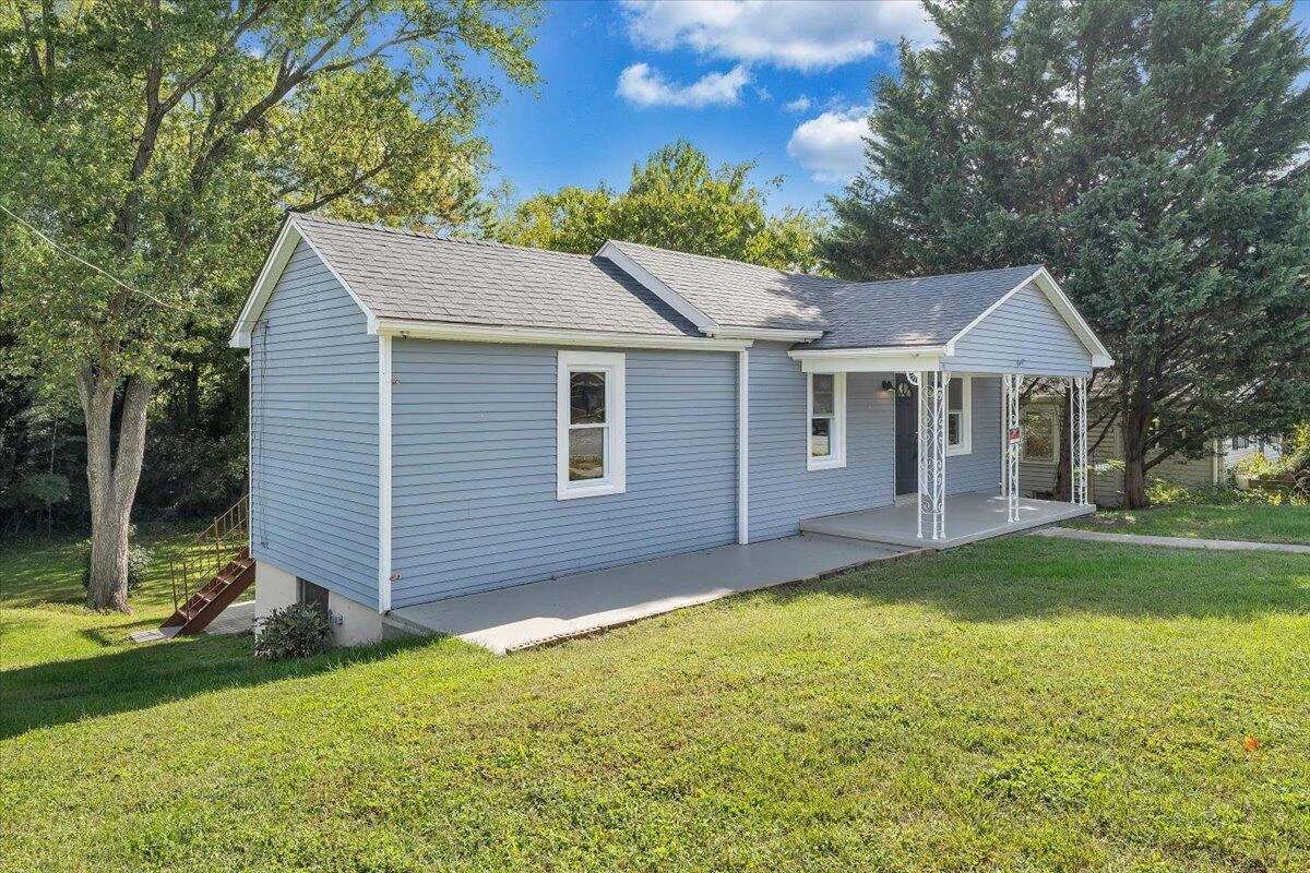 2213 Carvin ST NE - Photo 30