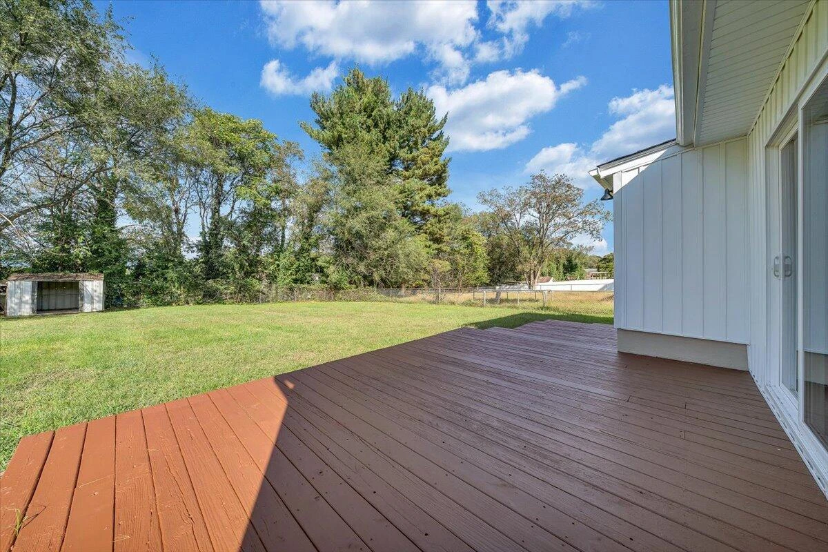 406 E Augusta AVE - Photo 21
