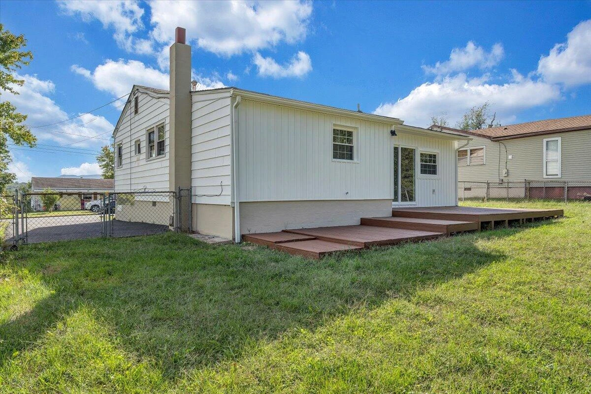 406 E Augusta AVE - Photo 30