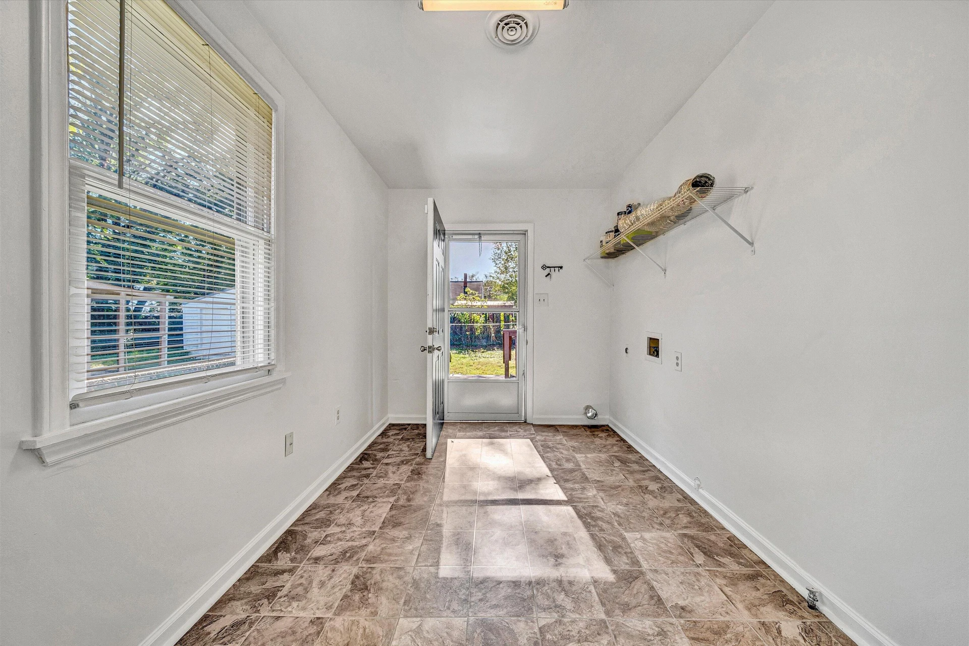 115 Liberty RD NE - Photo 19