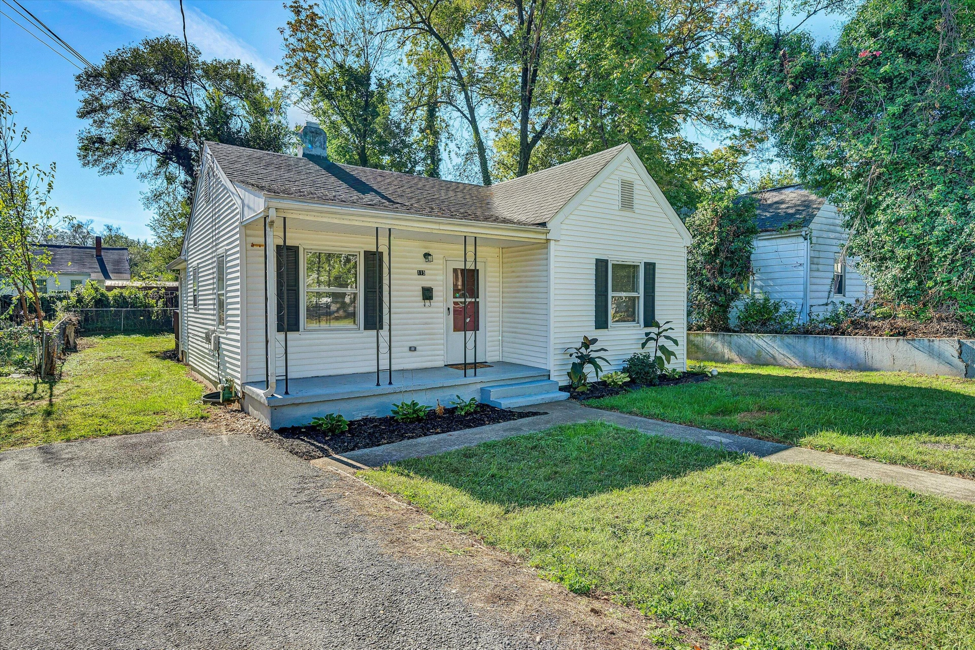 115 Liberty RD NE - Photo 2