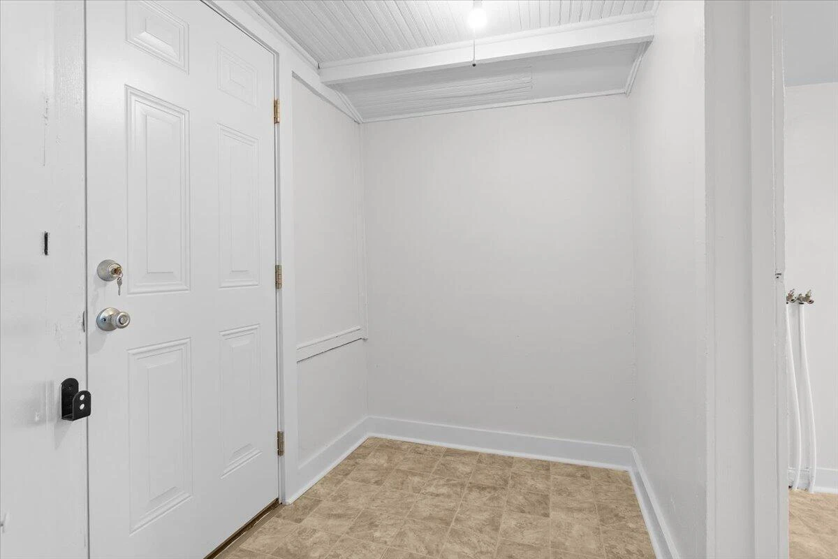 5027 Morwanda ST NW - Photo 14