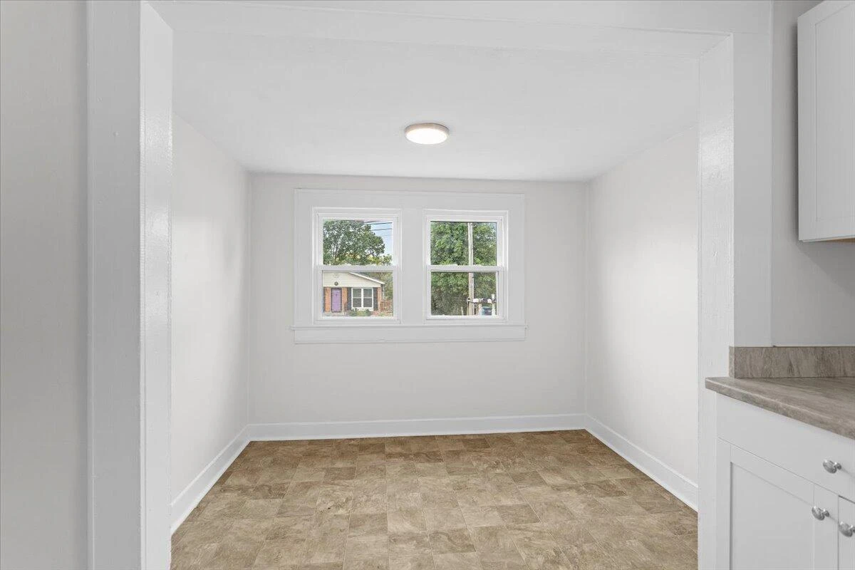 5027 Morwanda ST NW - Photo 16