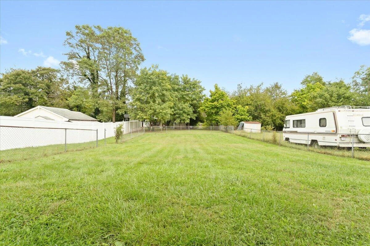 5027 Morwanda ST NW - Photo 21