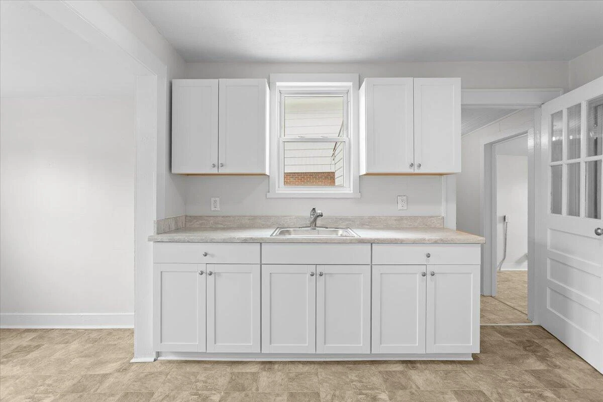 5027 Morwanda ST NW - Photo 5