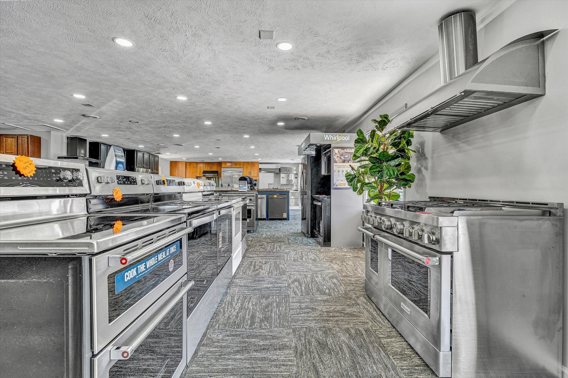 4040 Franklin RD SW - Photo 14