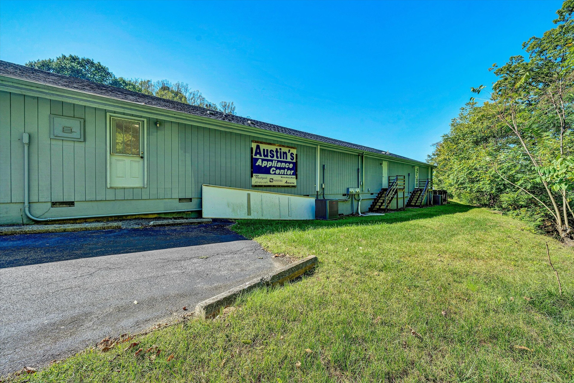 4040 Franklin RD SW - Photo 42
