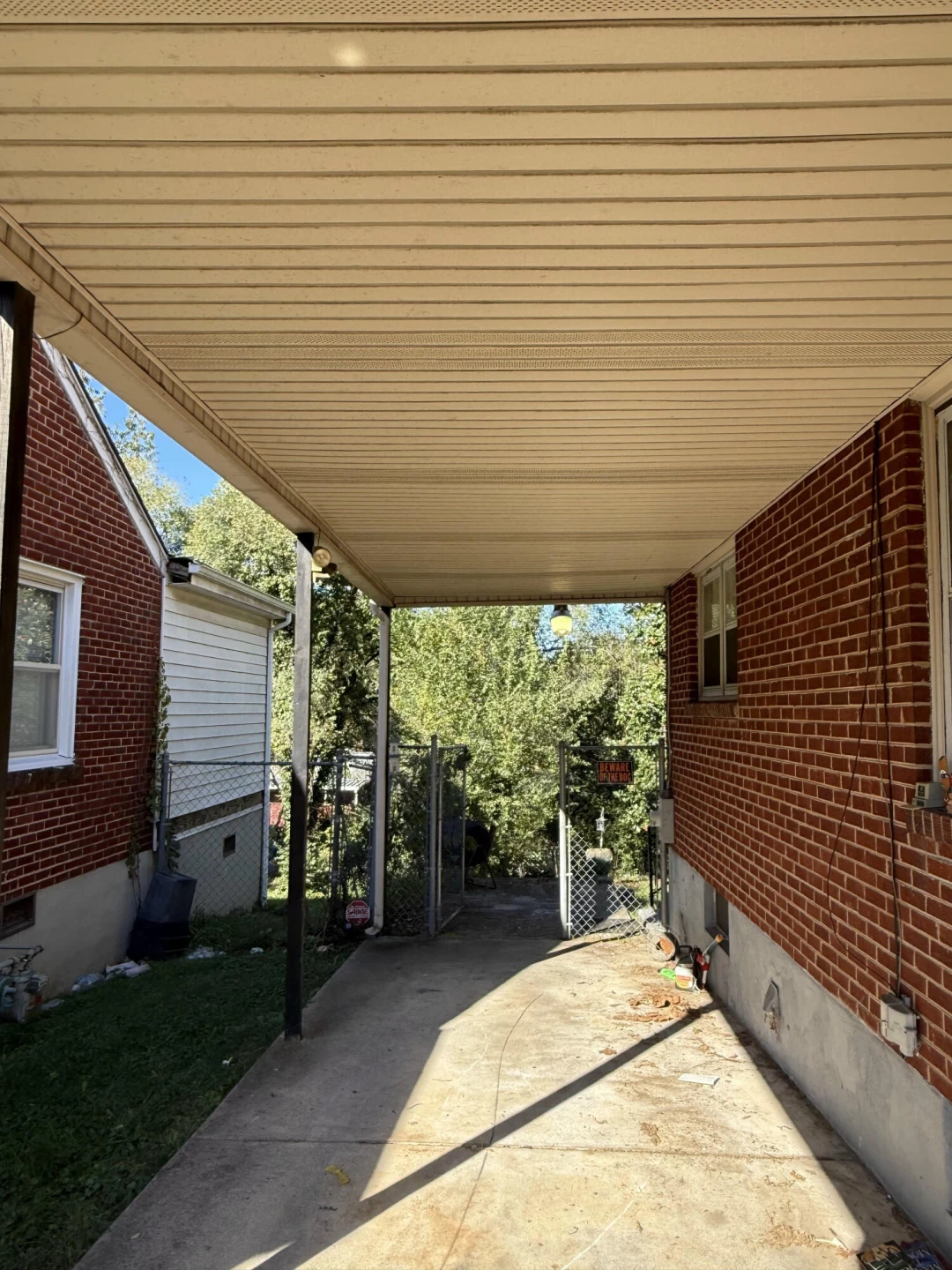 1527 Syracuse AVE NW - Photo 34