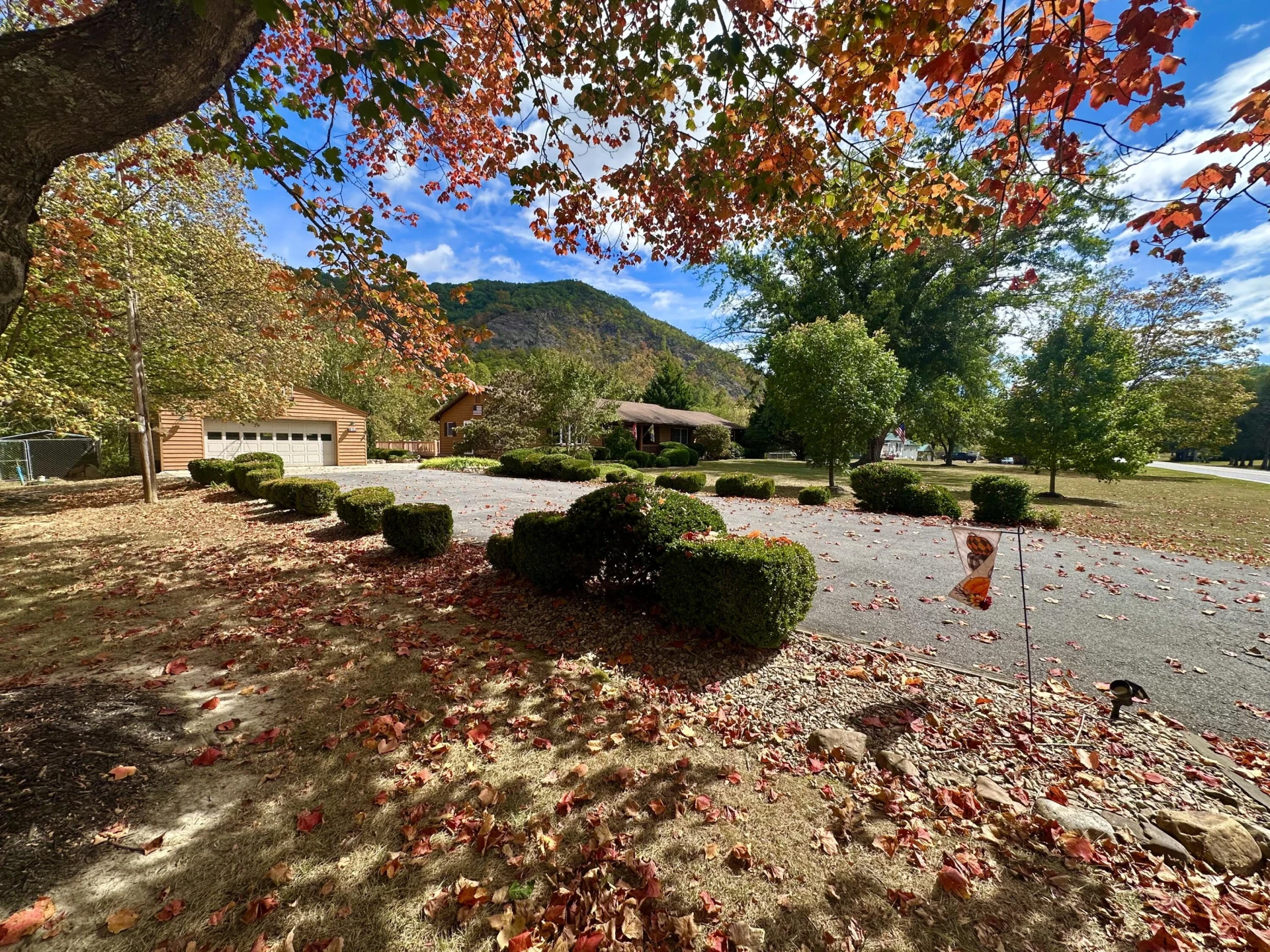 5819 Forty Two RD - Photo 16