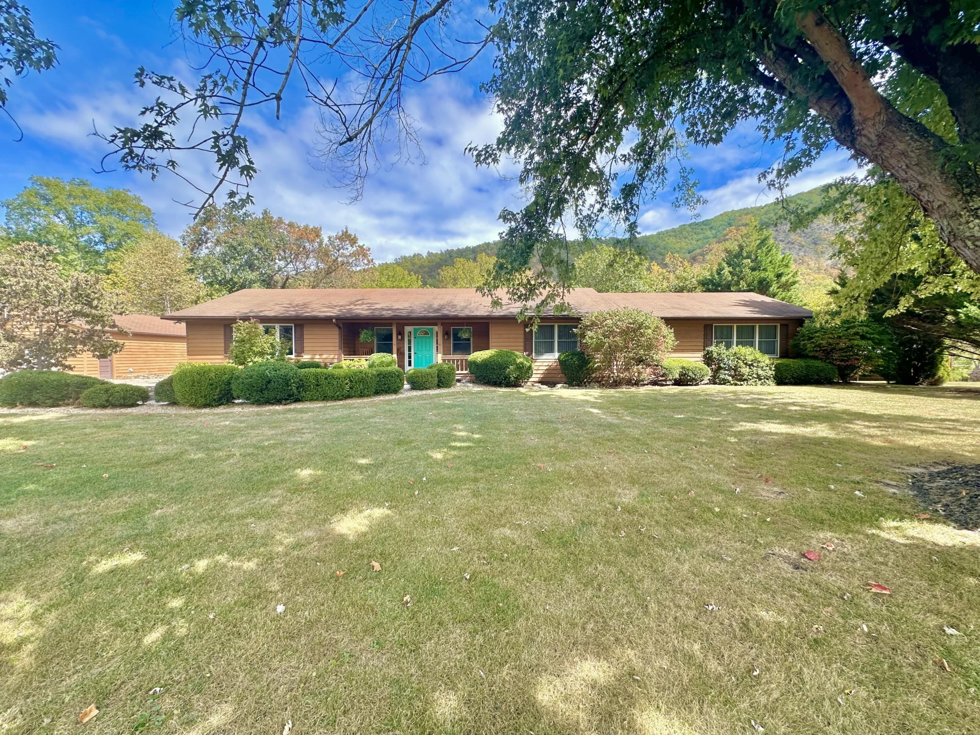 5819 Forty Two RD - Photo 9