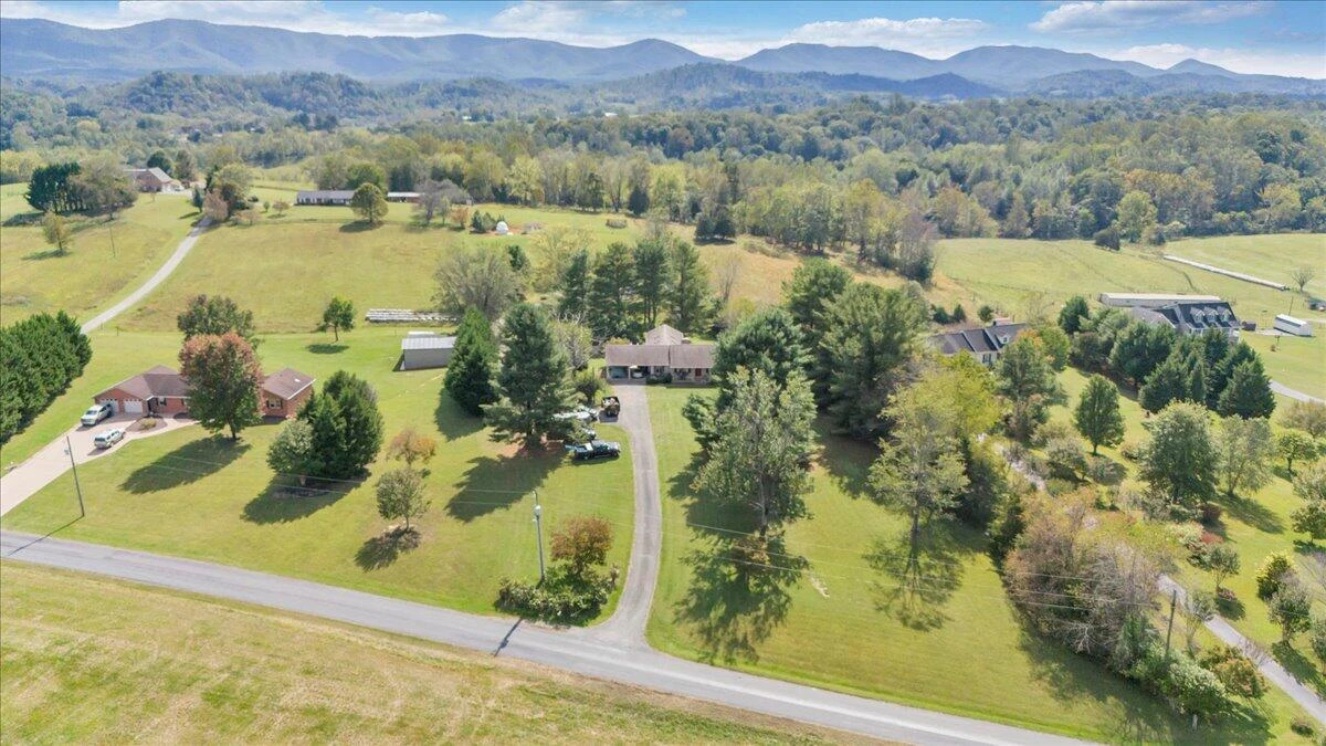 461 Oak Ridge RD - Photo 36
