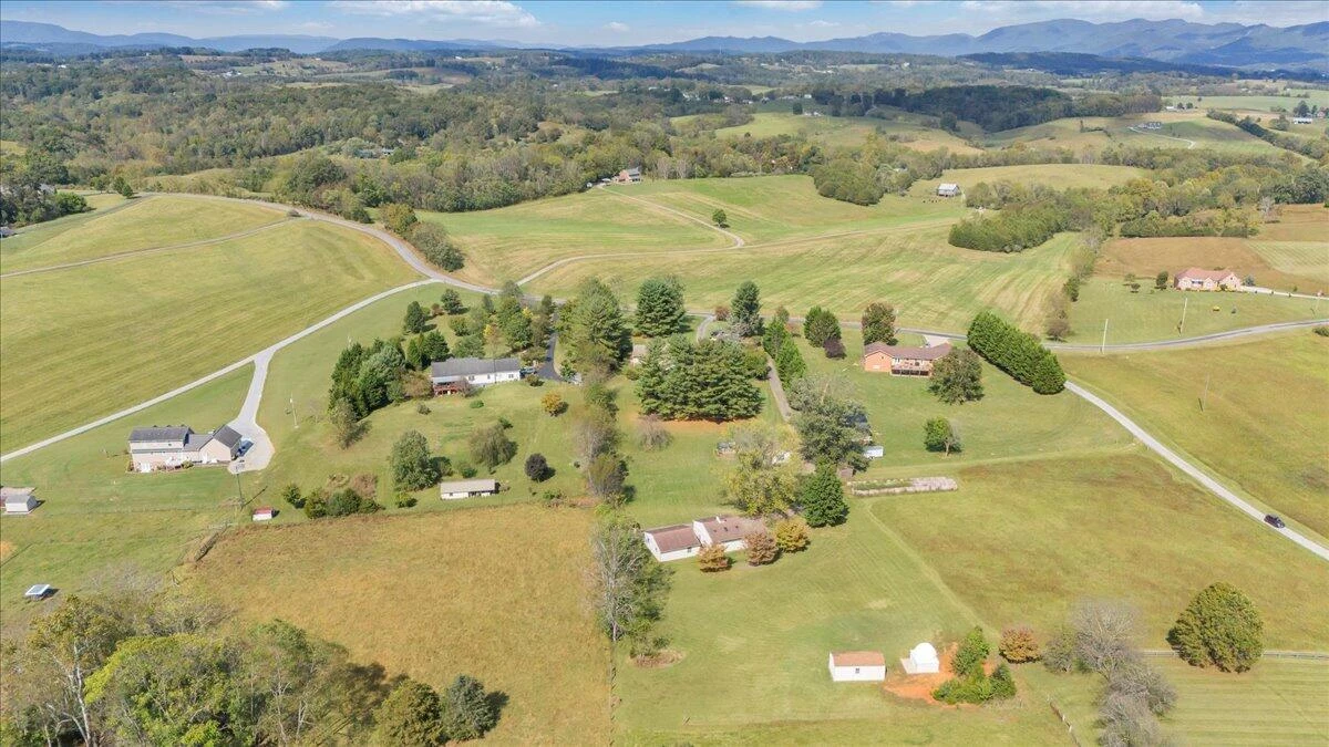 461 Oak Ridge RD - Photo 41