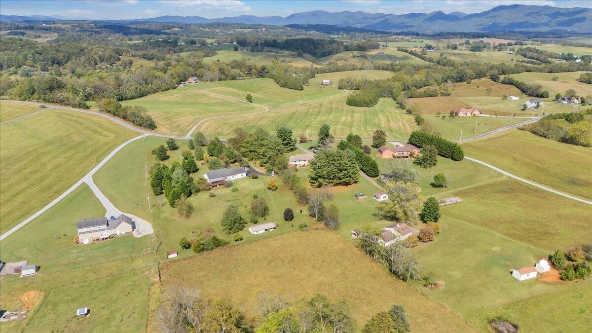 461 Oak Ridge RD - Photo 42
