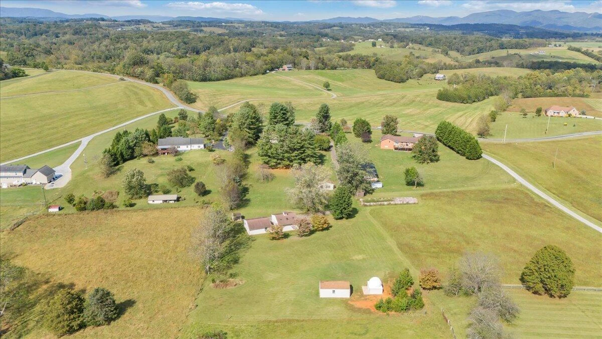 461 Oak Ridge RD - Photo 51