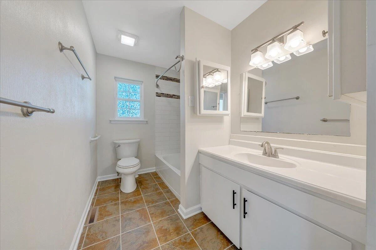 3516 Springtree CIR NE - Photo 24