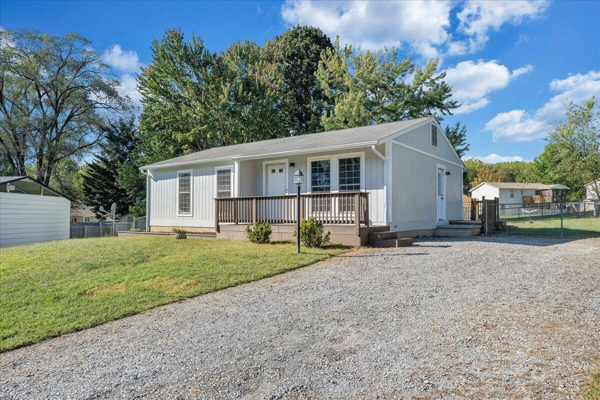 3516 Springtree CIR NE - Photo 8