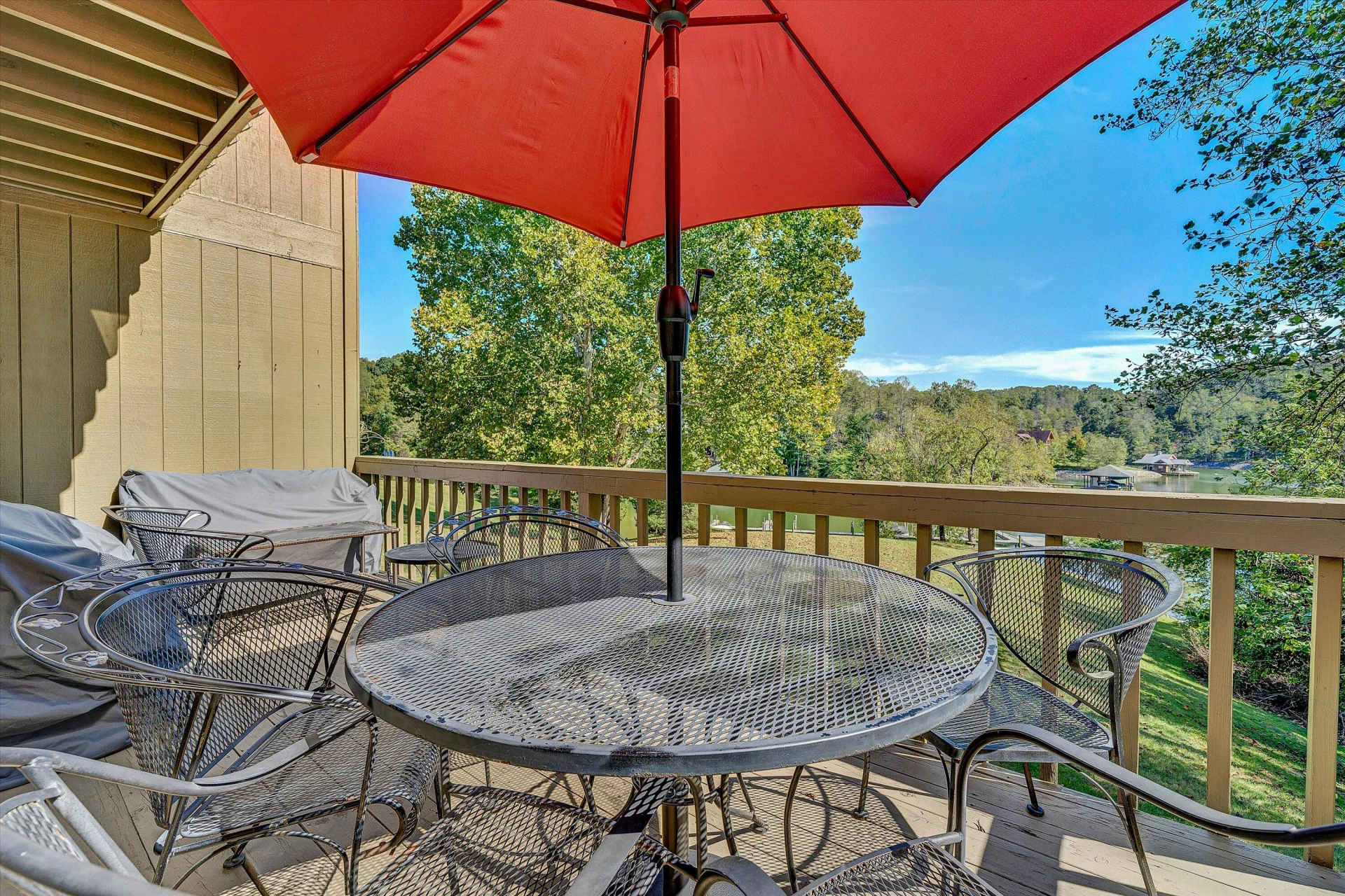 501 Harbor Ridge DR - Photo 17