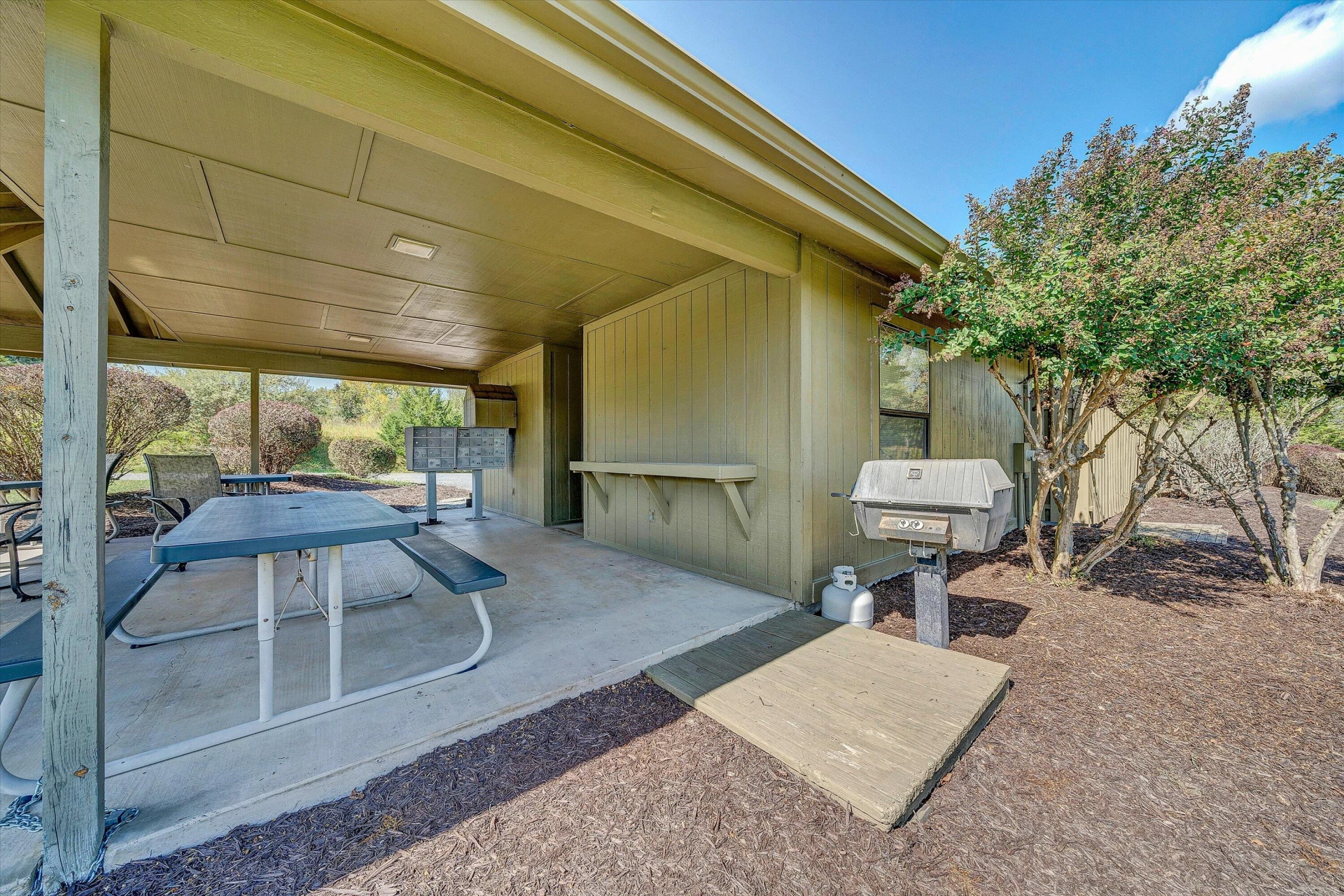 501 Harbor Ridge DR - Photo 43