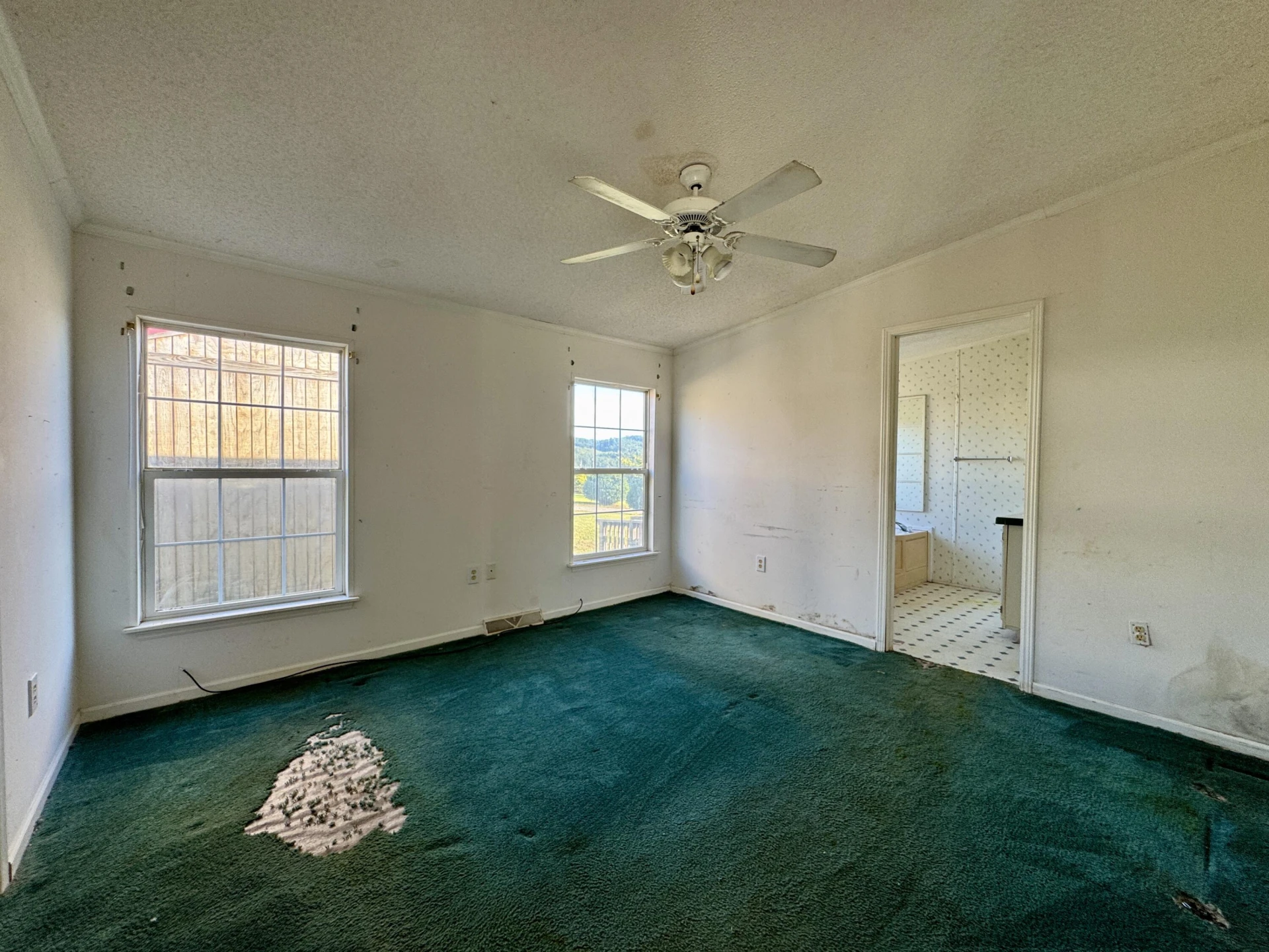 55 Chestnut Meadows DR - Photo 11