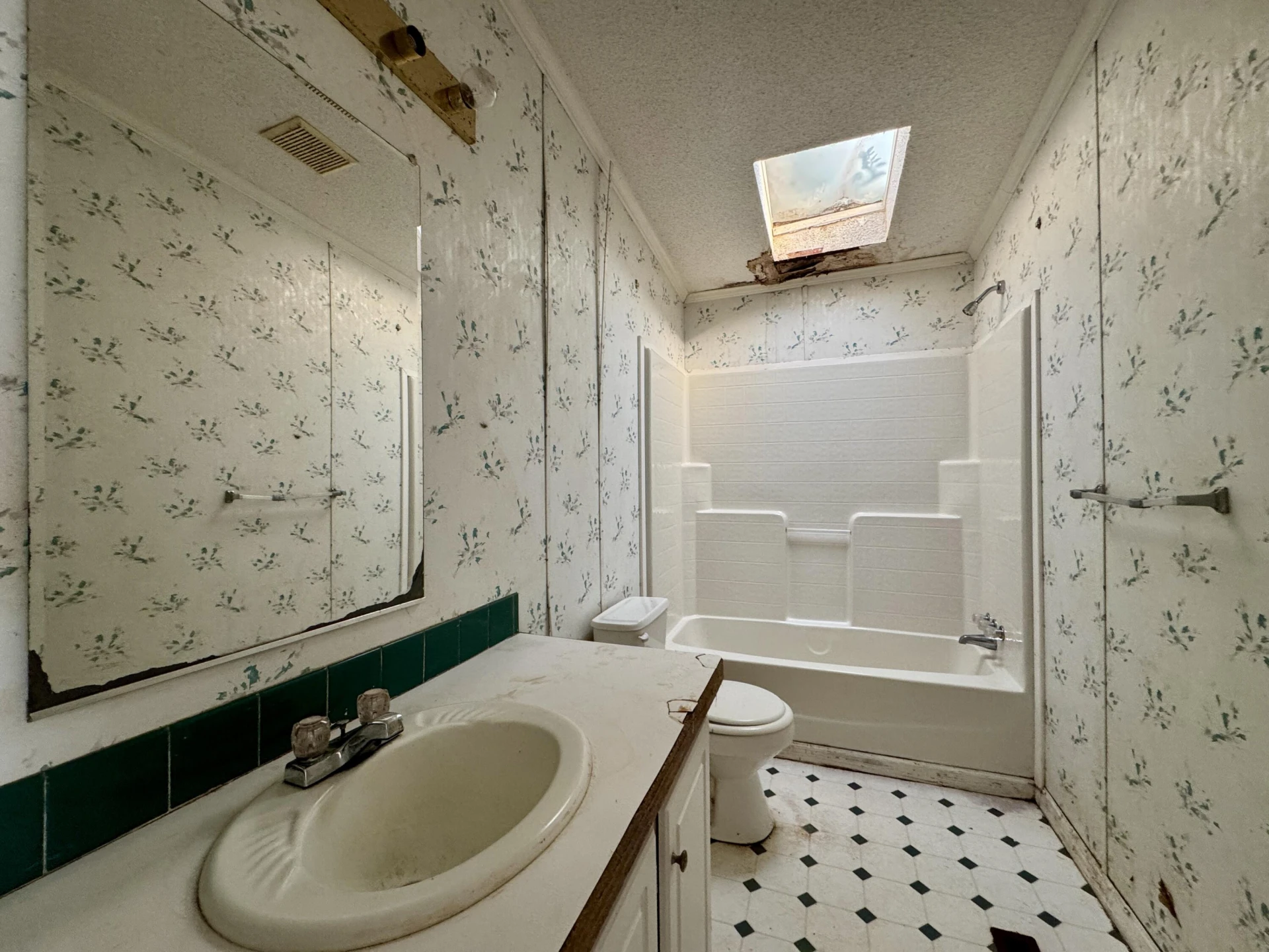 55 Chestnut Meadows DR - Photo 14
