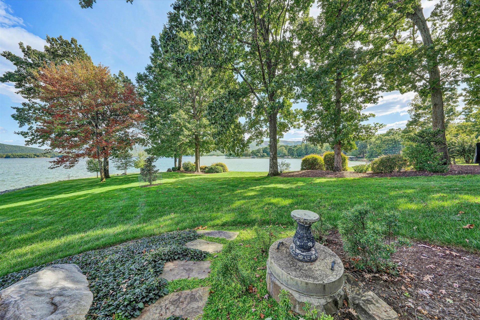 107 Arbor LN - Photo 20
