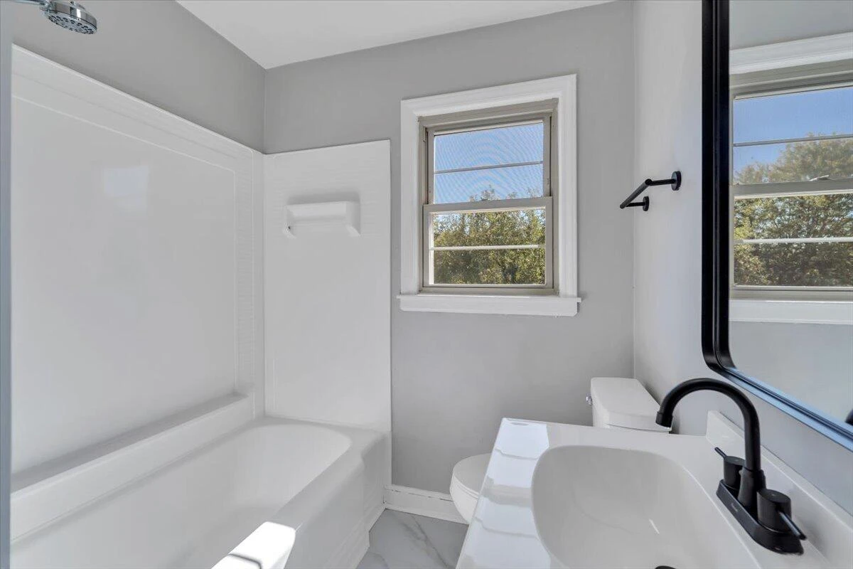 210 Post RD - Photo 17