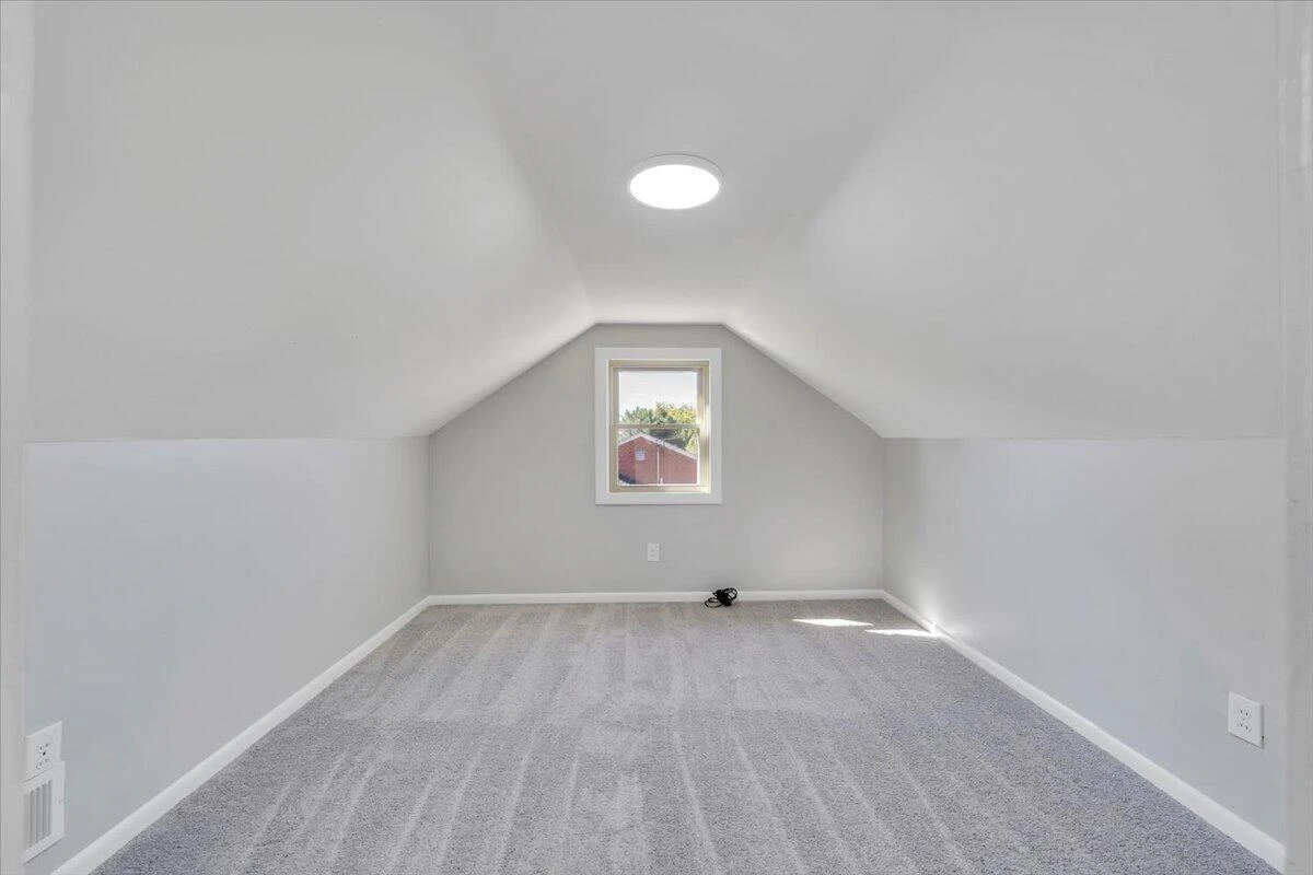 210 Post RD - Photo 18