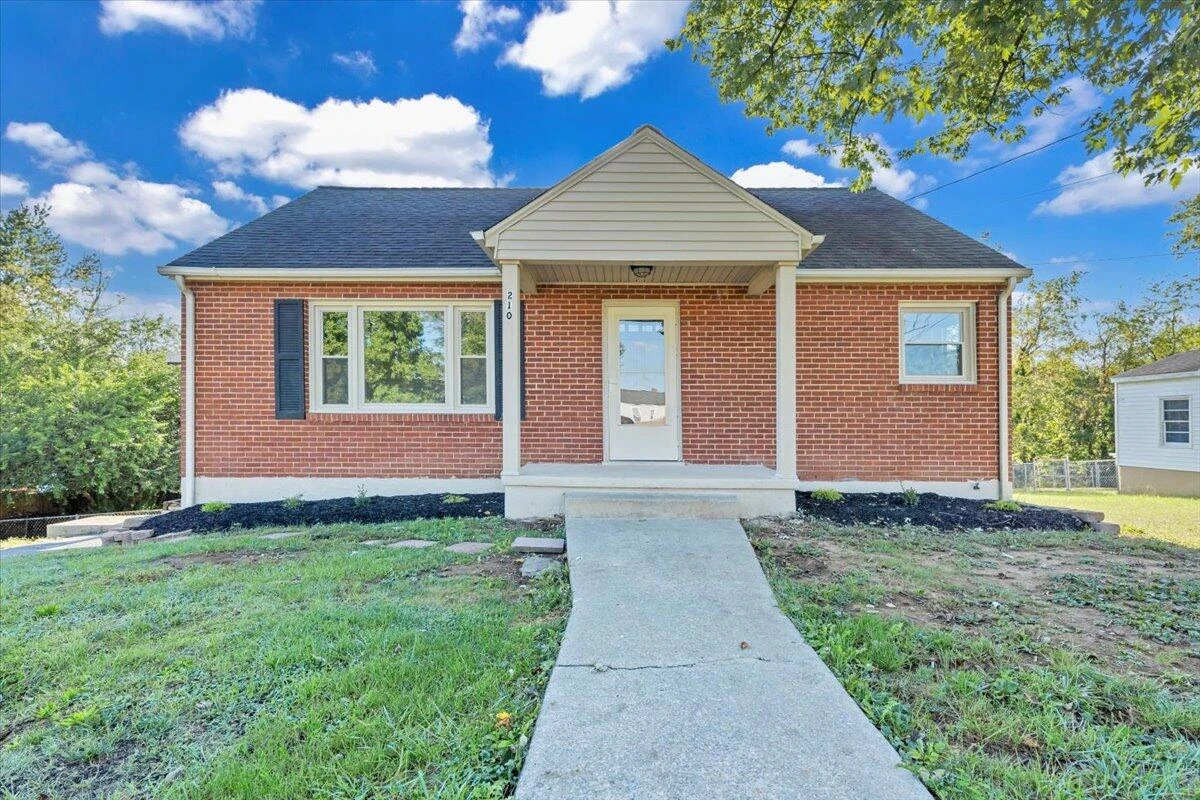 210 Post RD - Photo 2