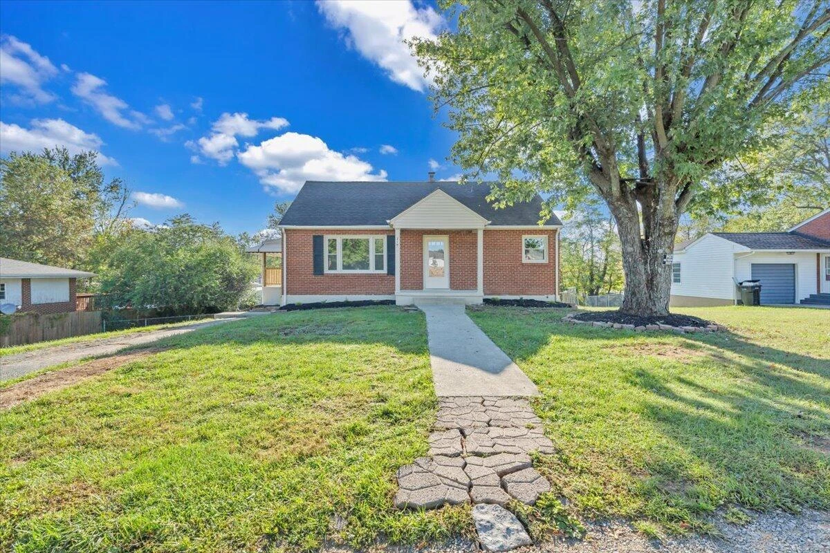 210 Post RD - Photo 33