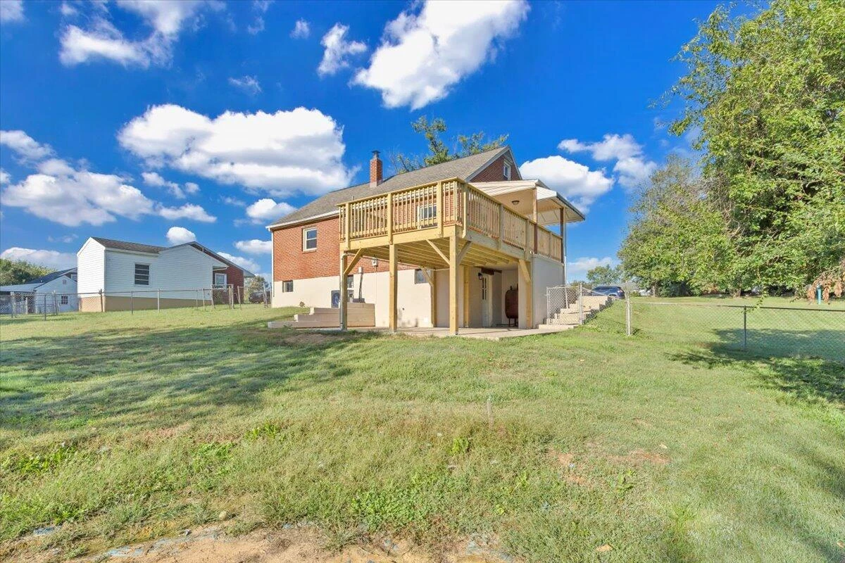 210 Post RD - Photo 45