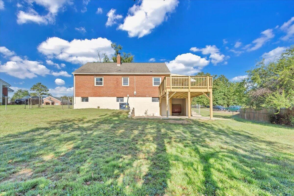 210 Post RD - Photo 47