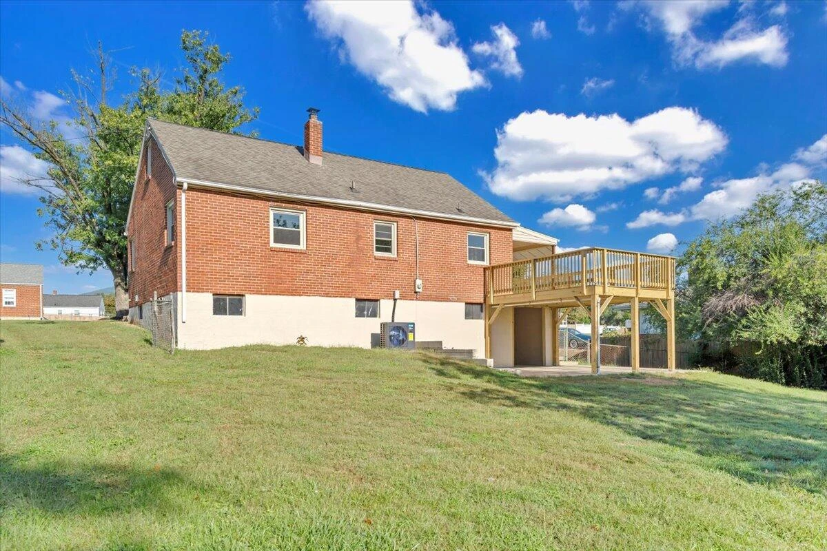 210 Post RD - Photo 48