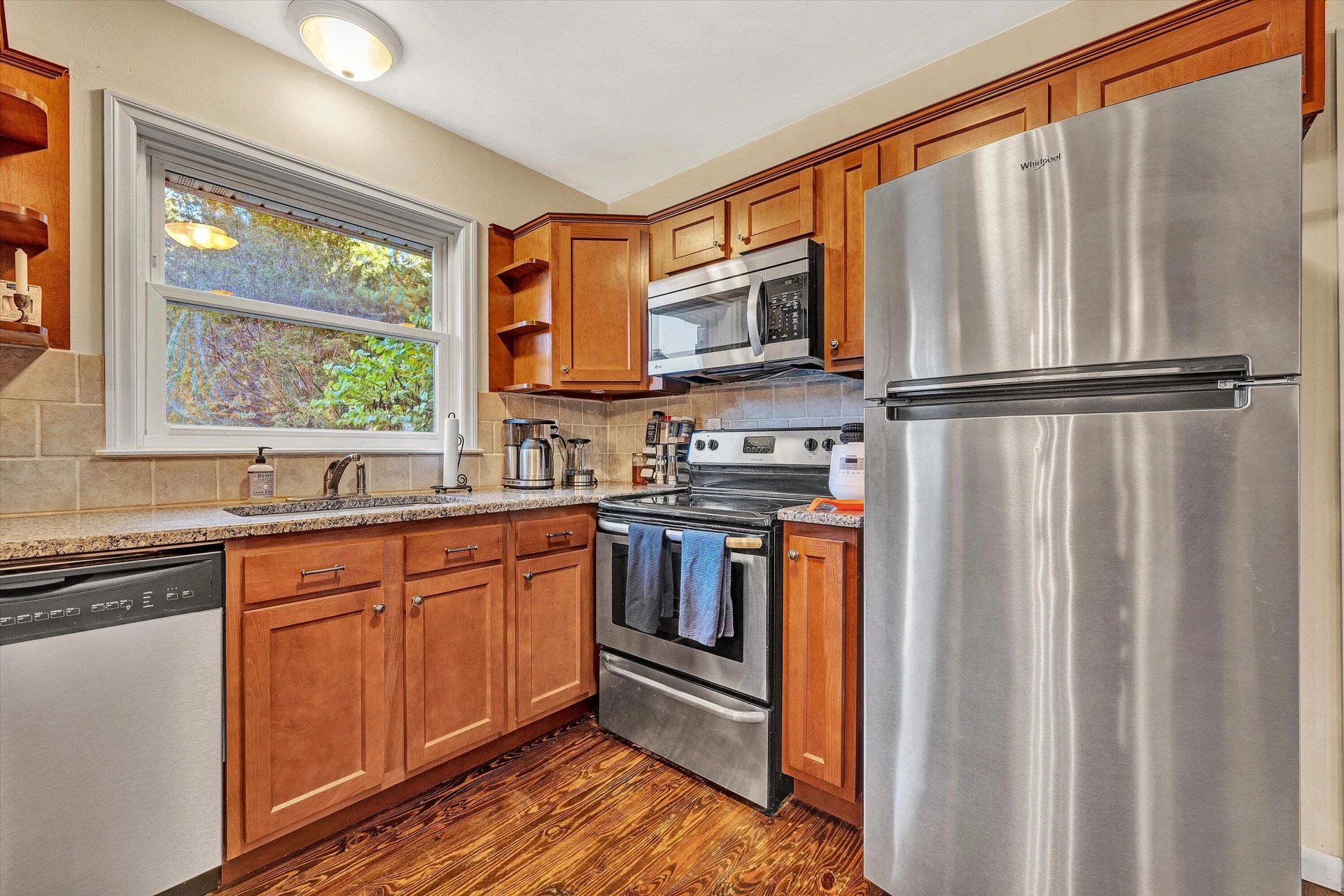2540 Sweetbrier AVE SW - Photo 15