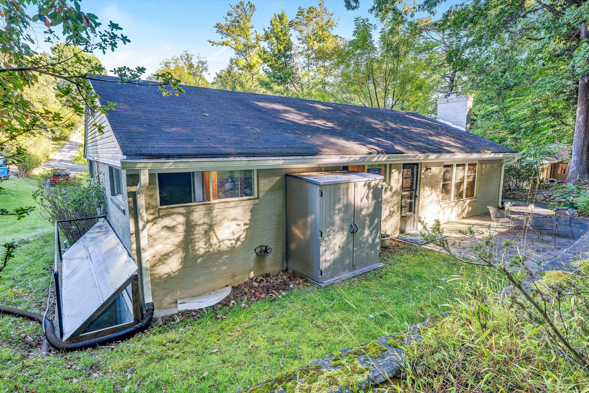 2540 Sweetbrier AVE SW - Photo 29