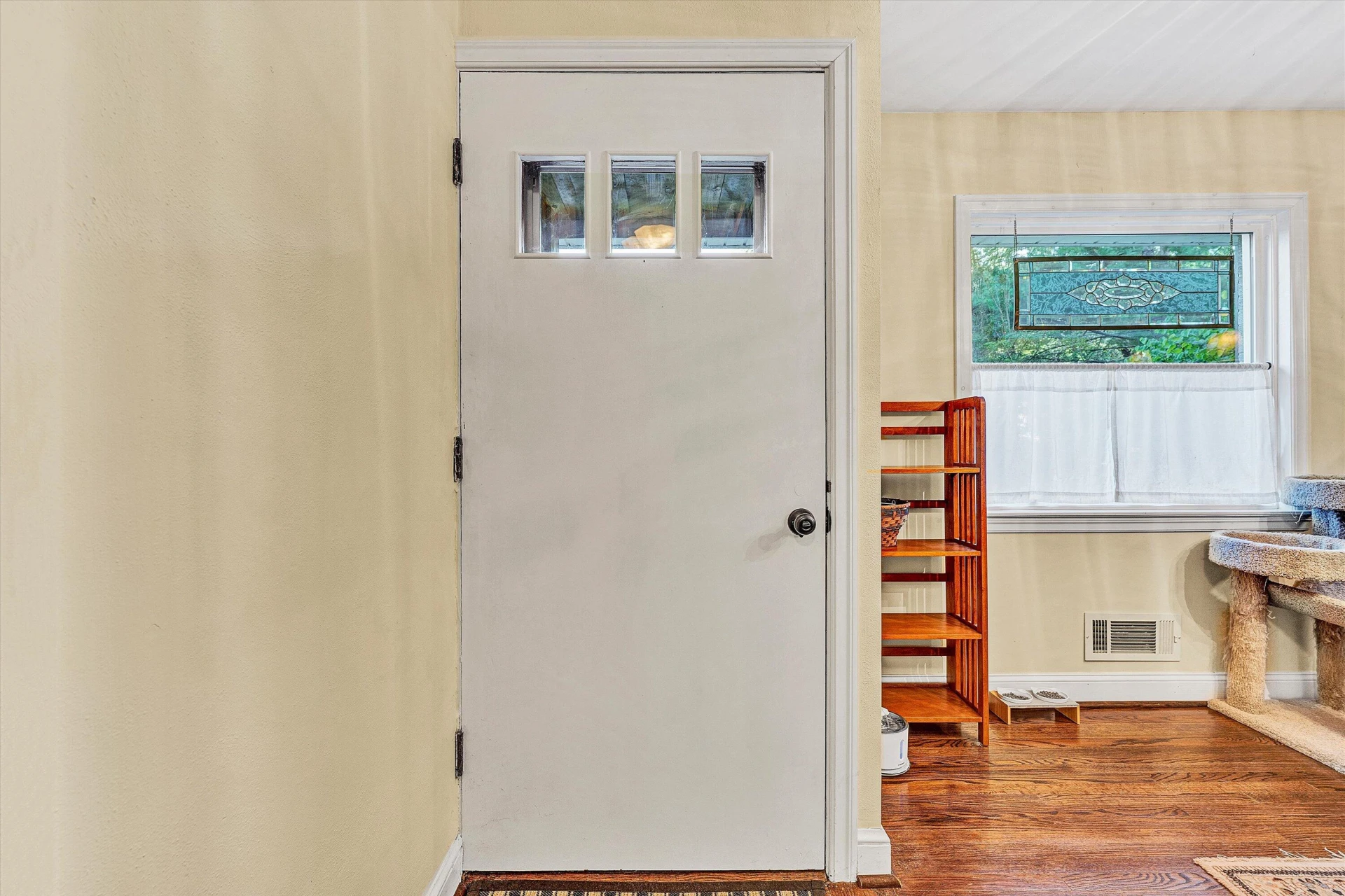 2540 Sweetbrier AVE SW - Photo 6