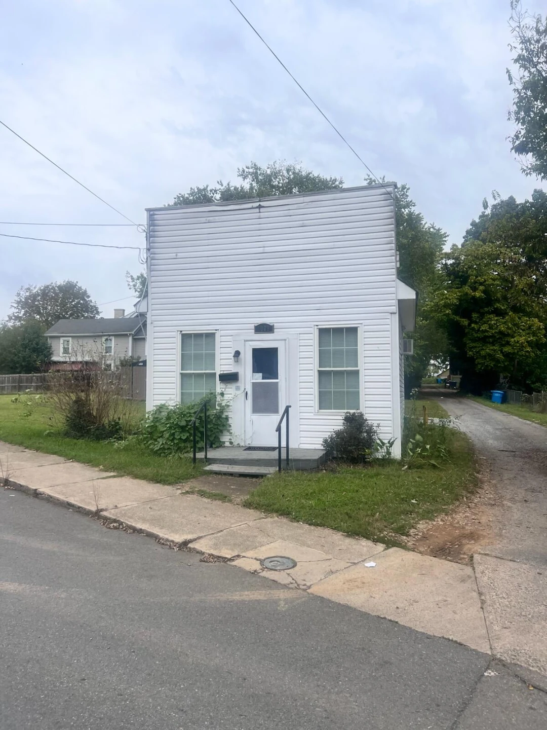 701 Highland AVE SE