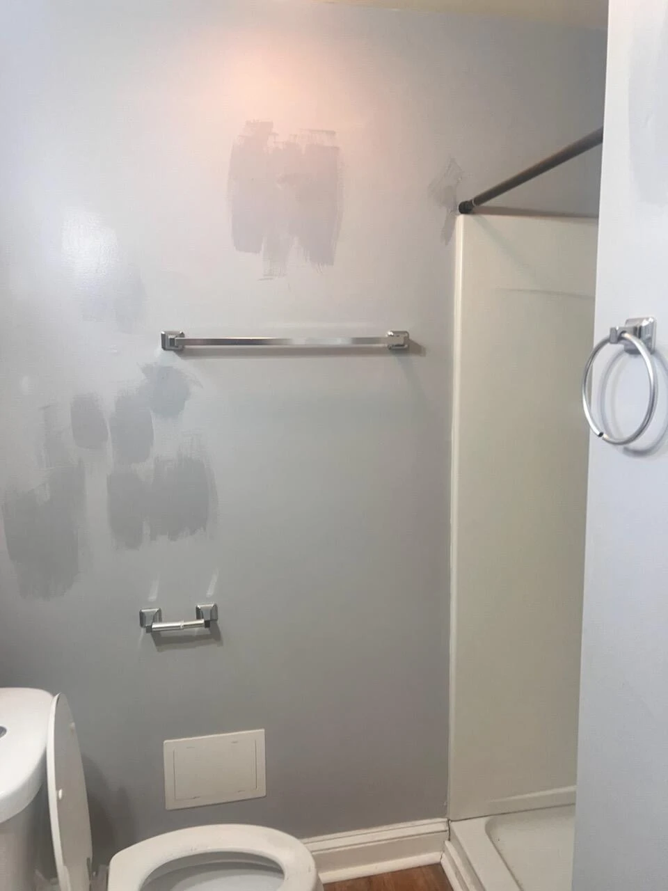 701 Highland AVE SE - Photo 3
