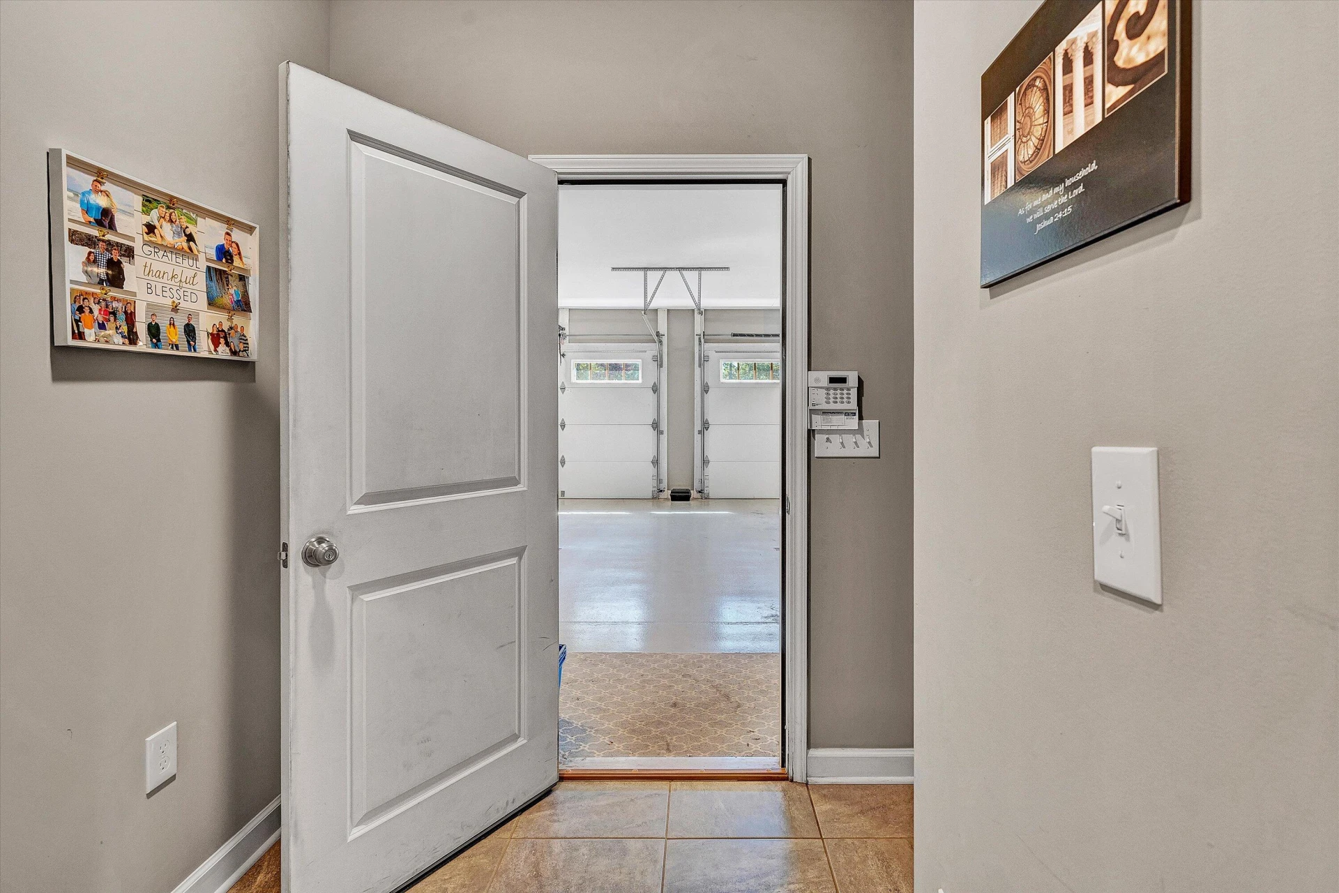6540 Hidden Falls DR - Photo 30