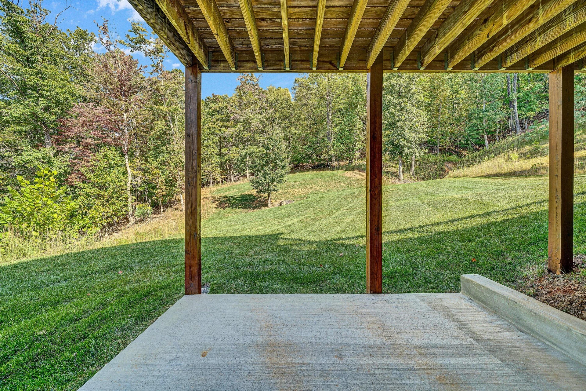 6540 Hidden Falls DR - Photo 53