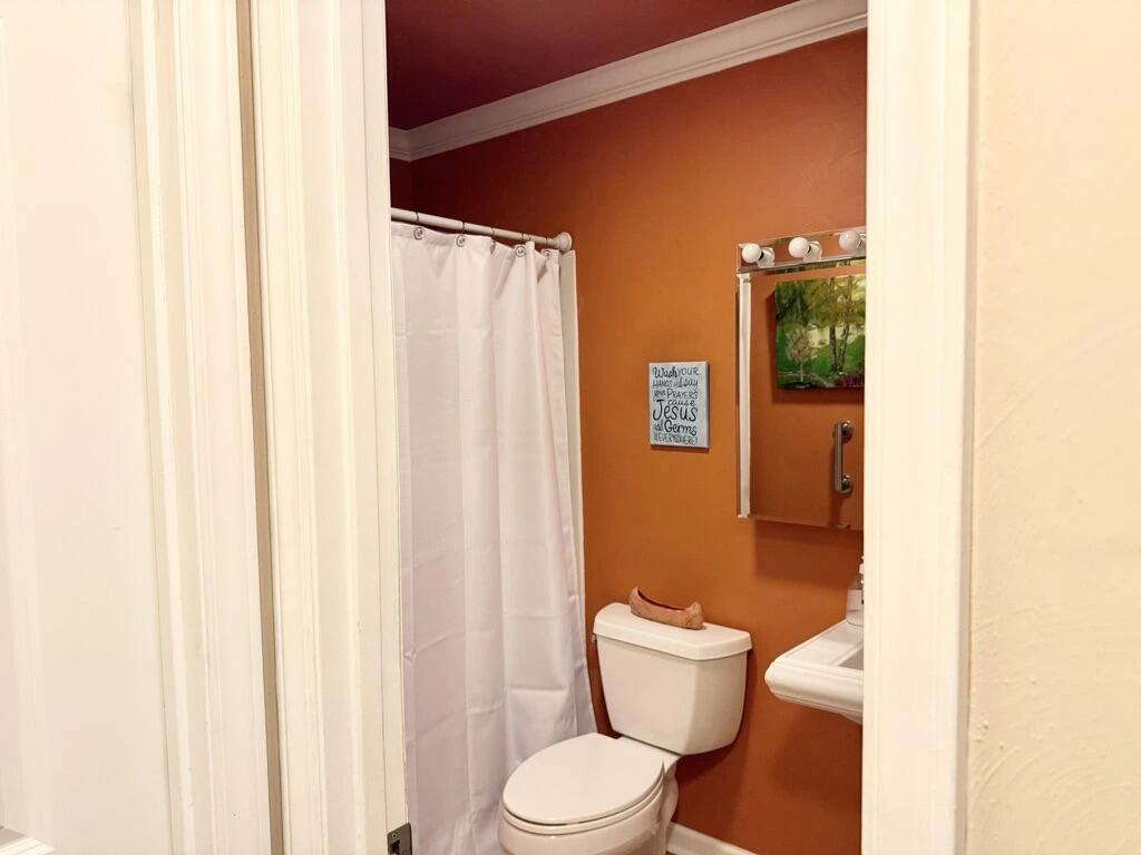 2408 Wood Gate LN - Photo 21