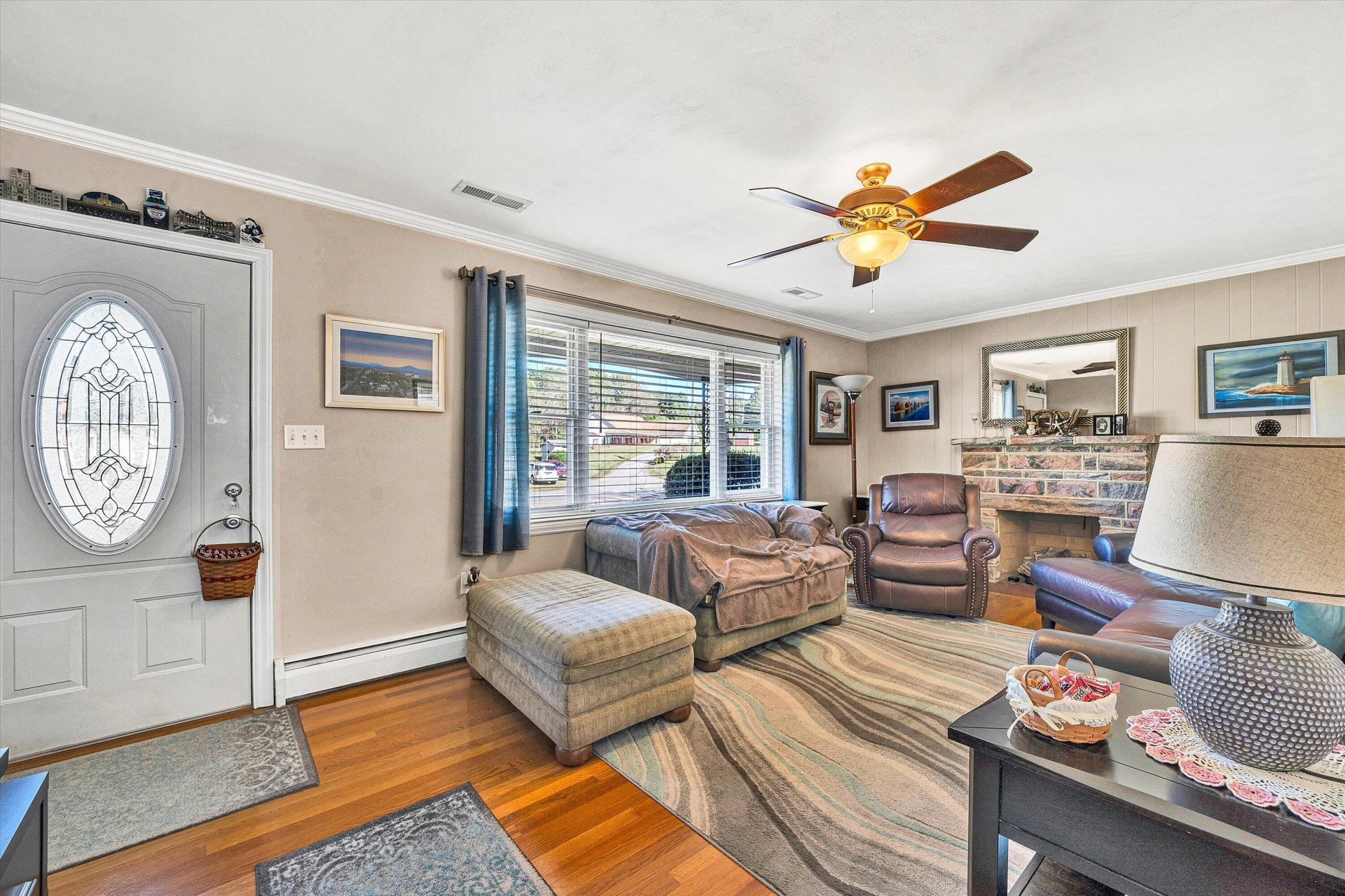11713 Hardy RD - Photo 8