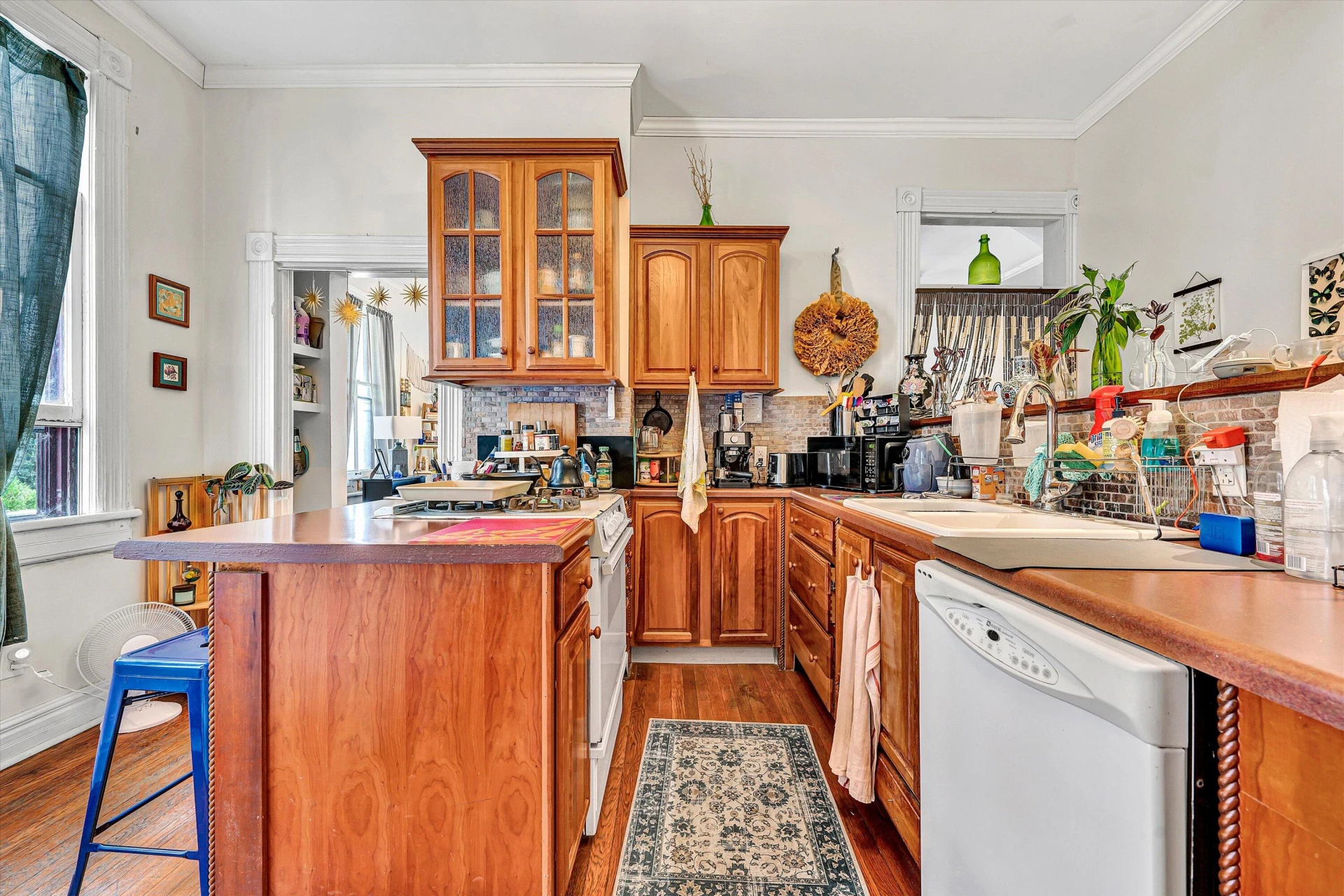 379 Walnut AVE SW - Photo 24