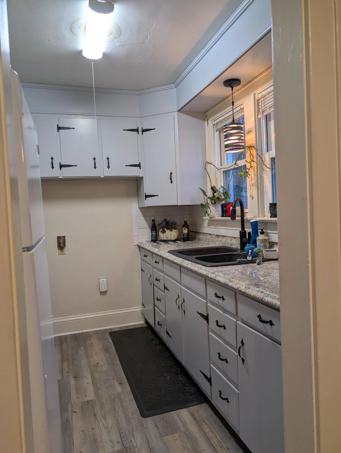 2221 W Main ST - Photo 14