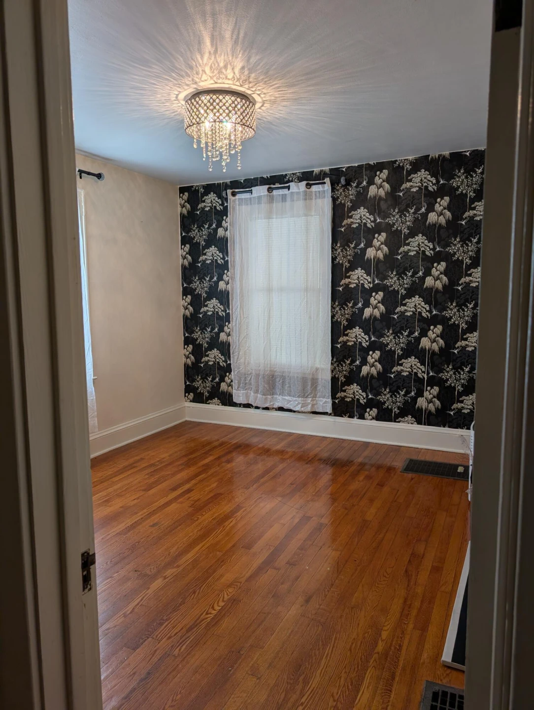 2221 W Main ST - Photo 5