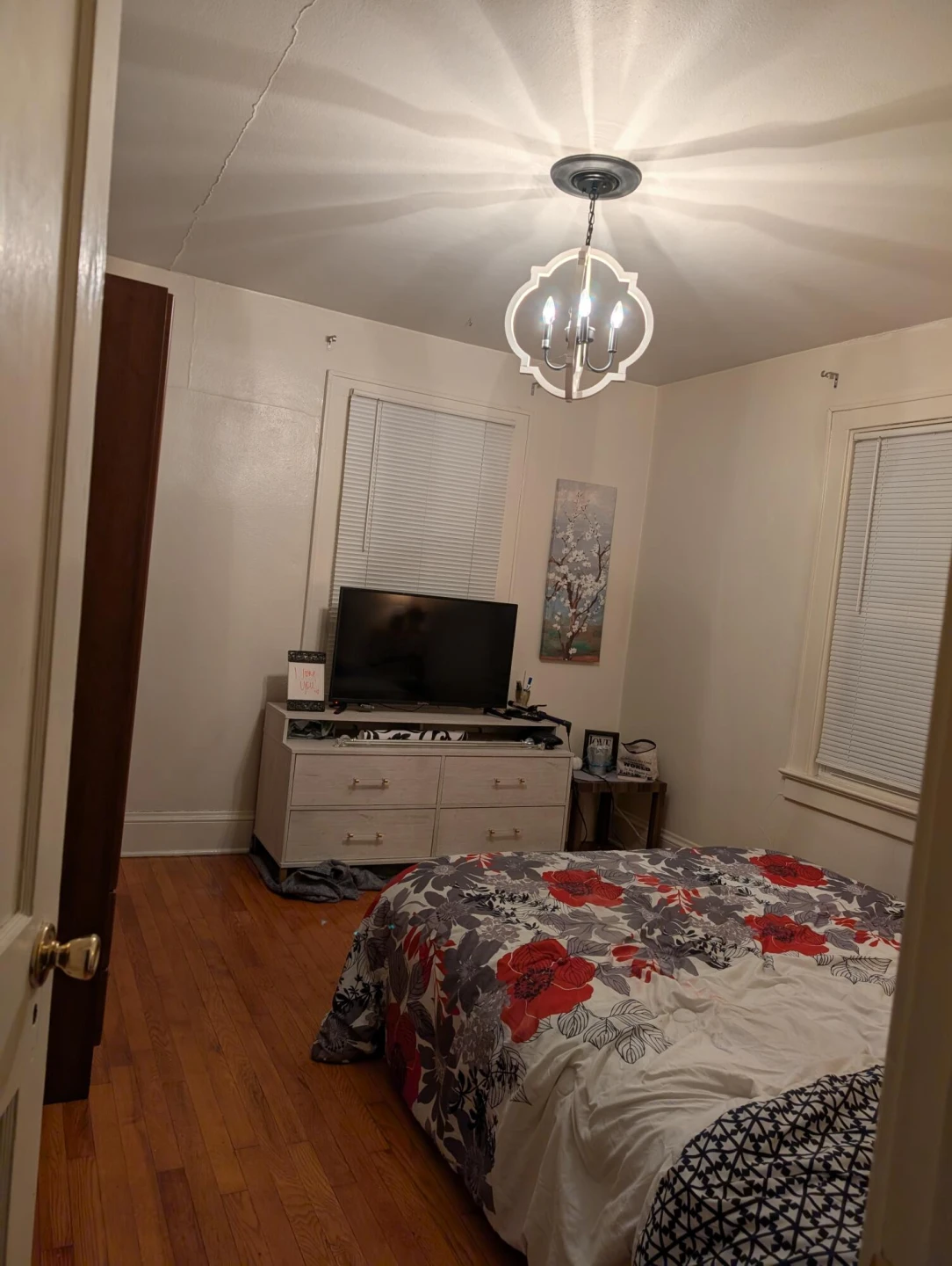 2221 W Main ST - Photo 7