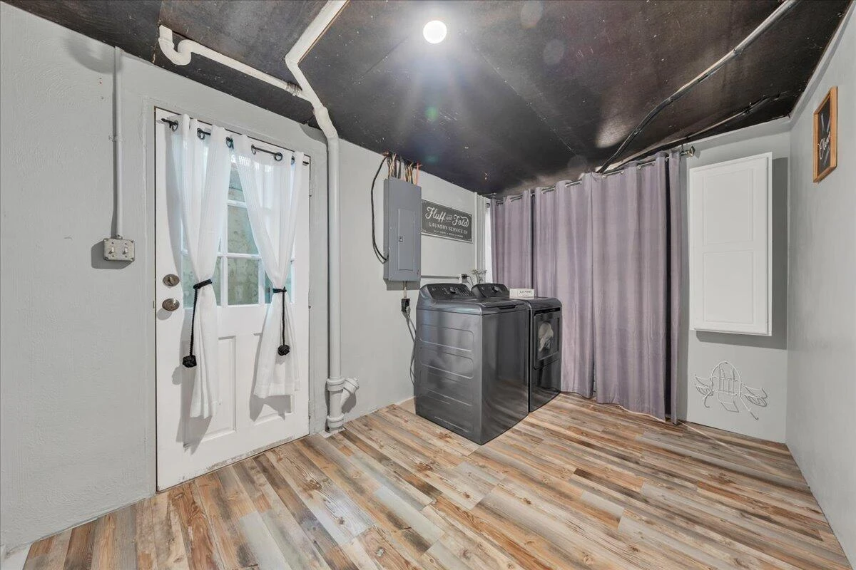 2801 Edgewood ST SW - Photo 34