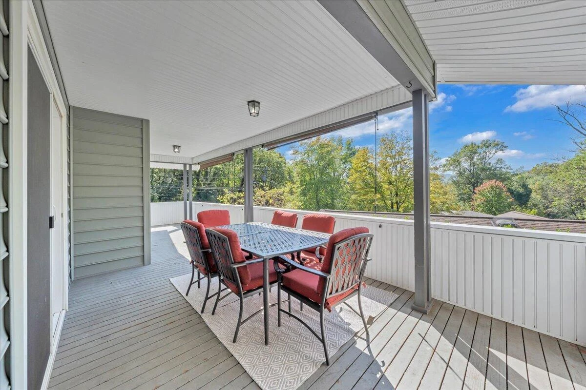 2801 Edgewood ST SW - Photo 40
