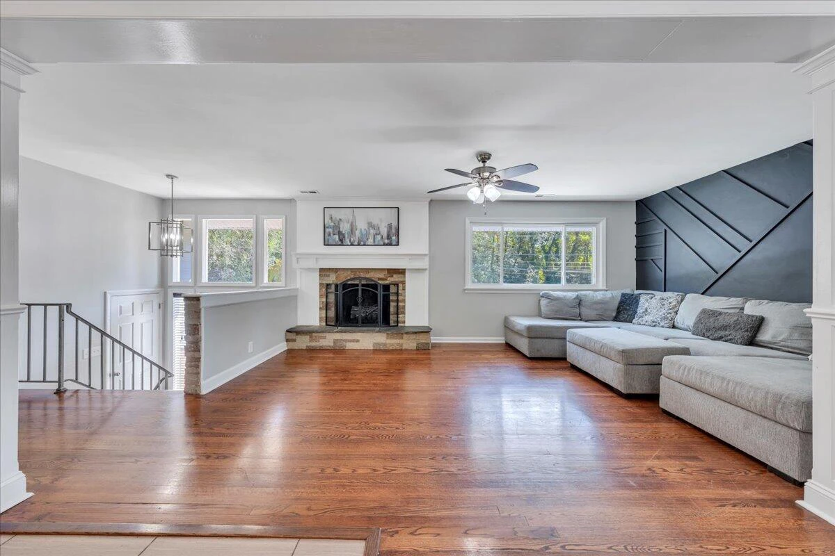 2801 Edgewood ST SW - Photo 9